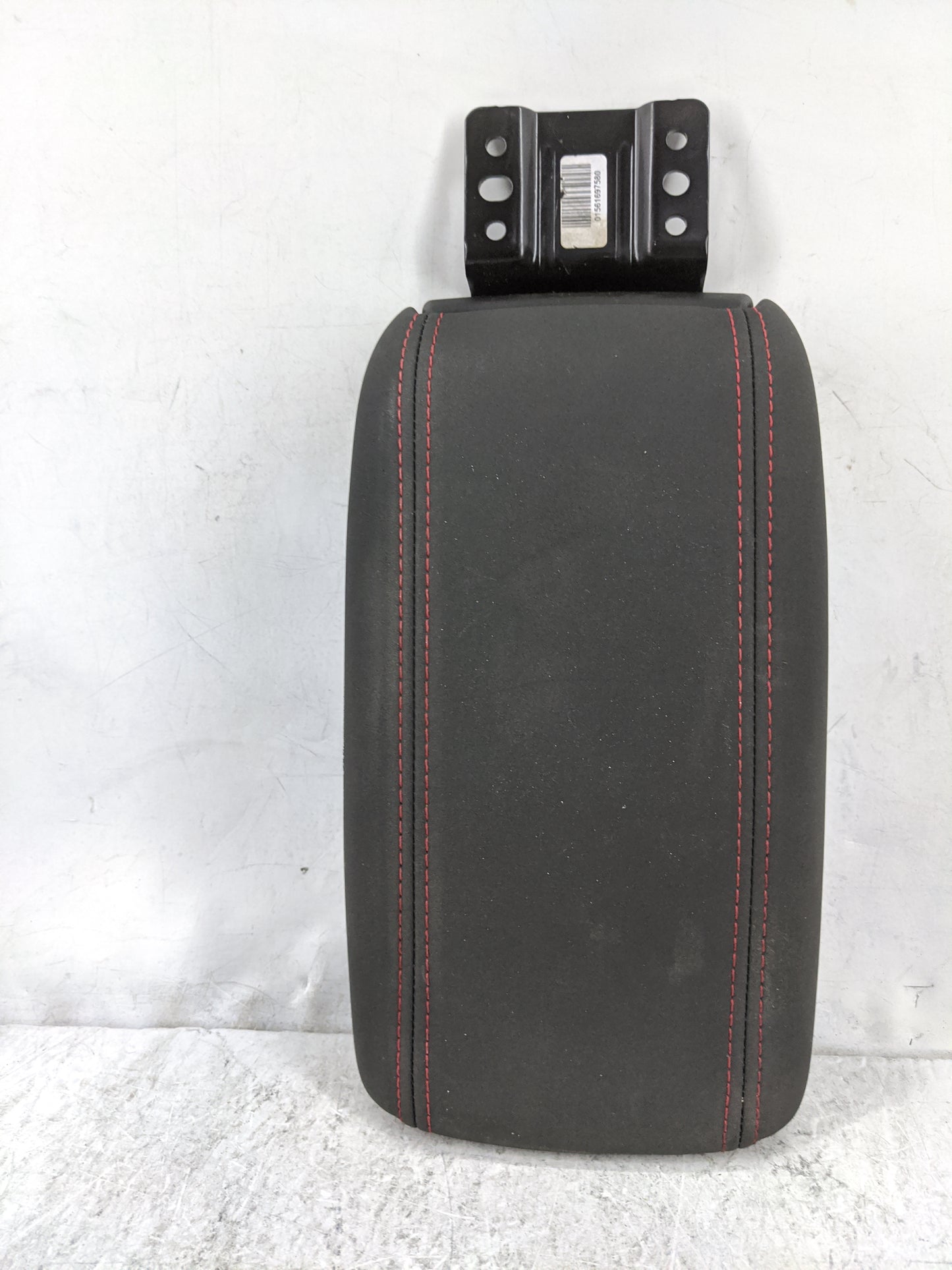 2024 Dodge Hornet Center Console Armrest Cover Lid P/N:0156169758 Fits OEM Used Auto Parts - Oemusedautoparts1.com