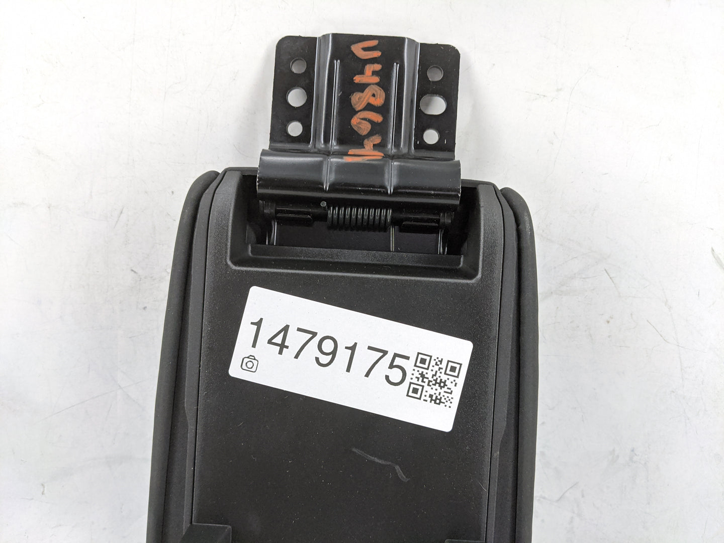 2024 Dodge Hornet Center Console Armrest Cover Lid P/N:0156169758 Fits OEM Used Auto Parts - Oemusedautoparts1.com