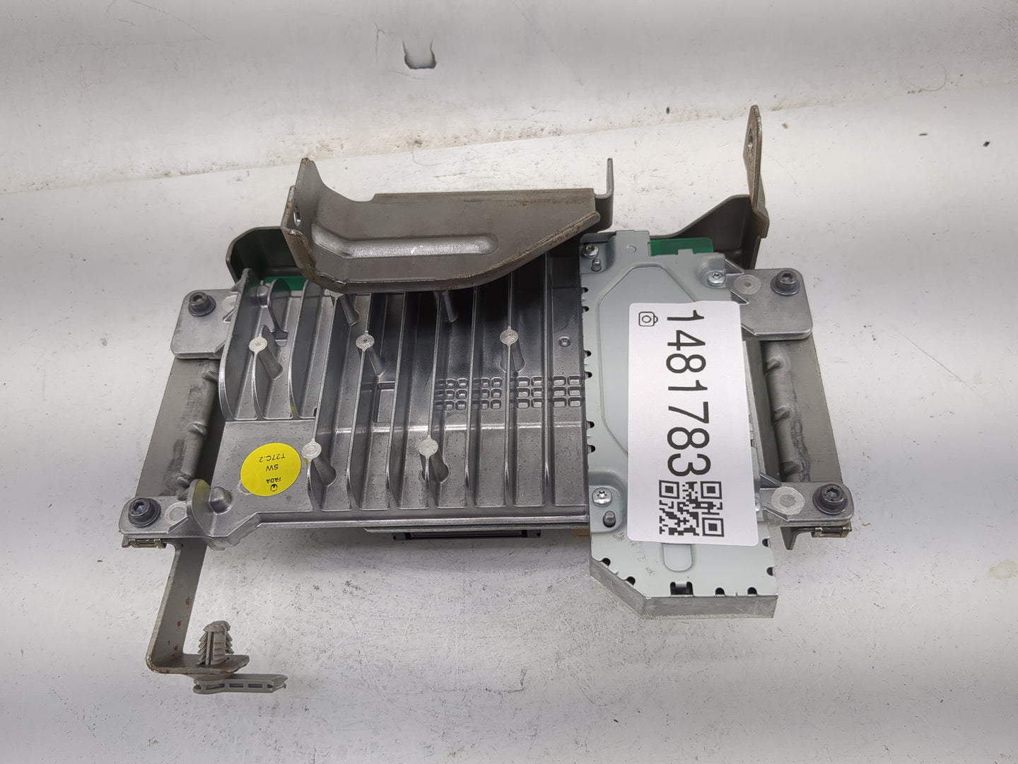 2024 Dodge Hornet Radio AM FM Cd Player Receiver Replacement P/N:50577289 2AHPN-BE2857, 6434C-BE2857, R1 EXT ER 3B MY22 Fits