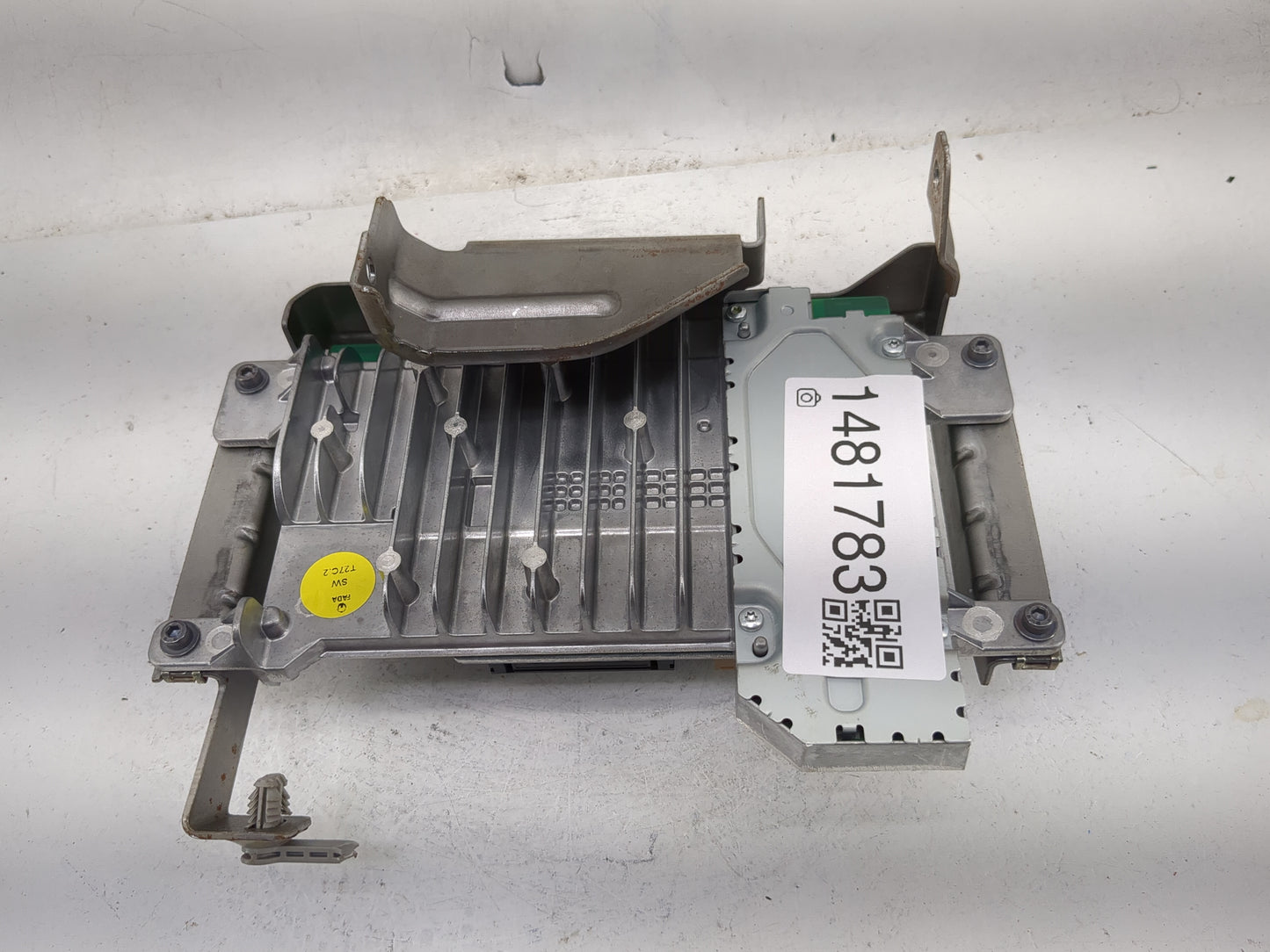 2024 Dodge Hornet Radio AM FM Cd Player Receiver Replacement P/N:50577289 2AHPN-BE2857, 6434C-BE2857, R1 EXT ER 3B MY22 Fits