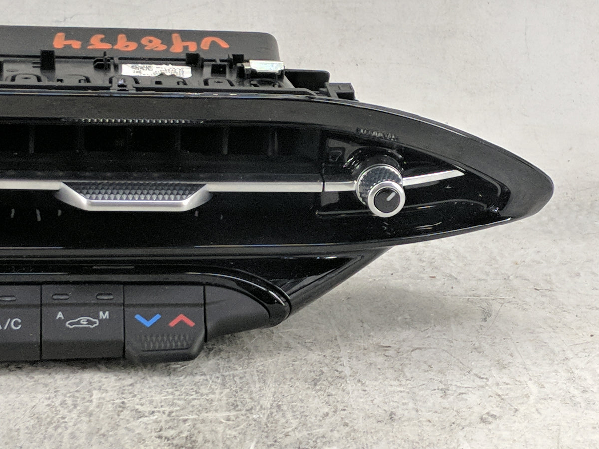 2024 Dodge Hornet Climate Control Module Temperature AC/Heater Replacement P/N:12449 00102 01561716810 Fits OEM Used Auto Pa
