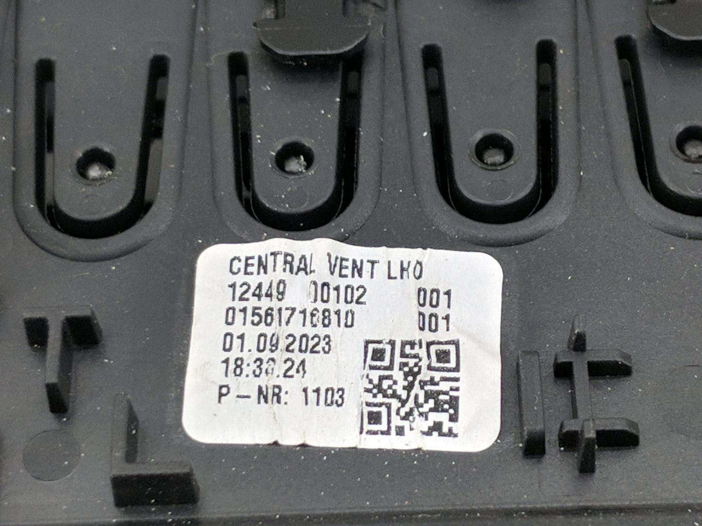 2024 Dodge Hornet Climate Control Module Temperature AC/Heater Replacement P/N:12449 00102 01561716810 Fits OEM Used Auto Pa