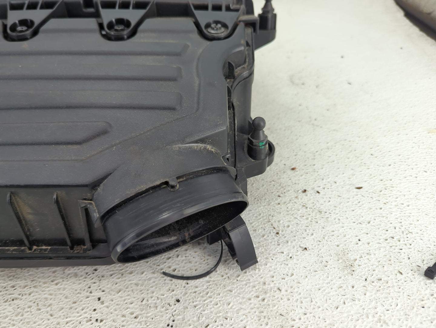 2024 Dodge Hornet Air Cleaner Intake-duct Hose Tube - Oemusedautoparts1.com