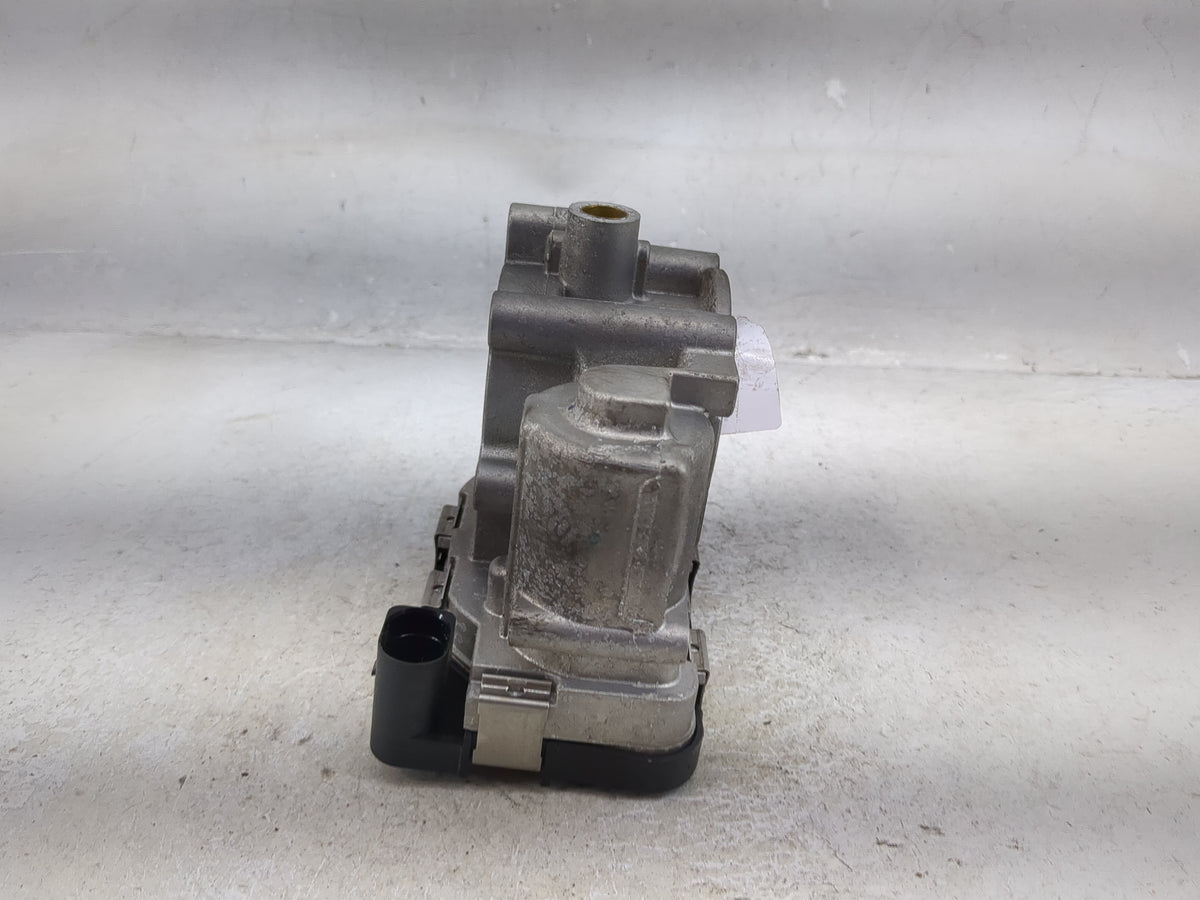 2024 Dodge Hornet Throttle Body P/N:44GTE3F5 04635128 Fits OEM Used Auto Parts - Oemusedautoparts1.com