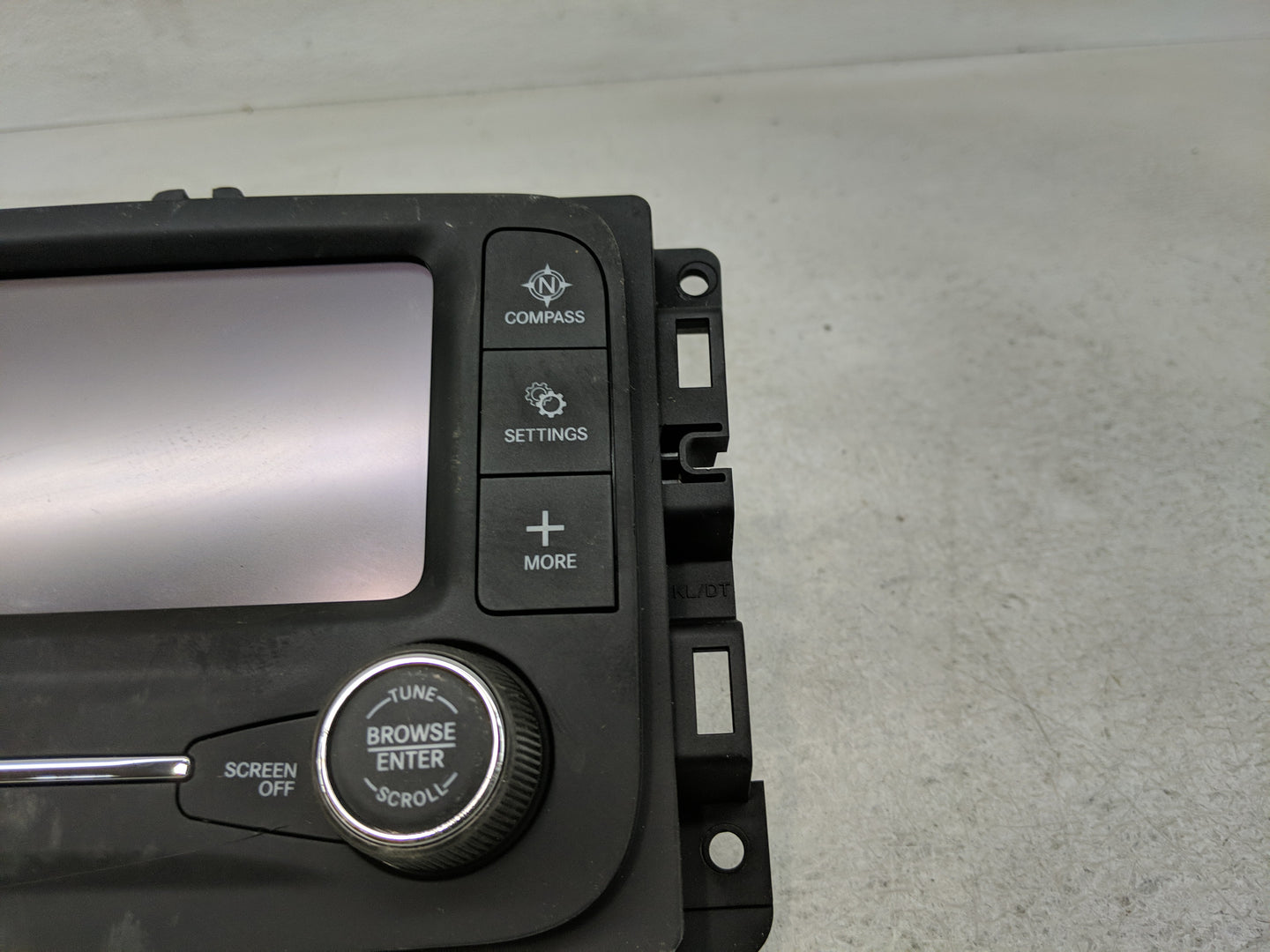 2024 Dodge Ram 1500 Radio AM FM Cd Player Receiver Replacement P/N:3432A-00681R Fits OEM Used Auto Parts - Oemusedautoparts1