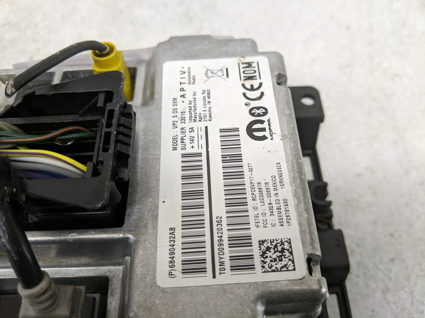 2024 Dodge Ram 1500 Radio AM FM Cd Player Receiver Replacement P/N:3432A-00681R Fits OEM Used Auto Parts - Oemusedautoparts1