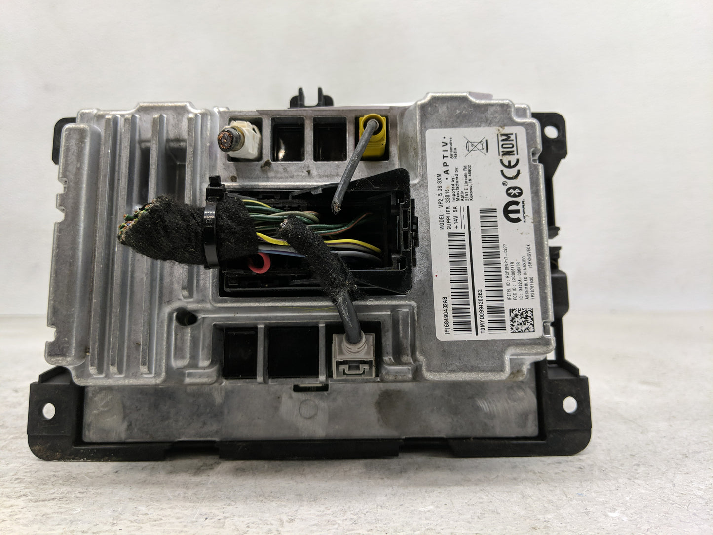 2024 Dodge Ram 1500 Radio AM FM Cd Player Receiver Replacement P/N:3432A-00681R Fits OEM Used Auto Parts - Oemusedautoparts1