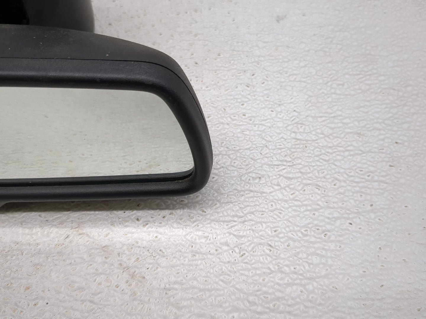 2024 Dodge Ram 1500 Interior Rear View Mirror Replacement OEM P/N:E11028005 Fits OEM Used Auto Parts - Oemusedautoparts1.com