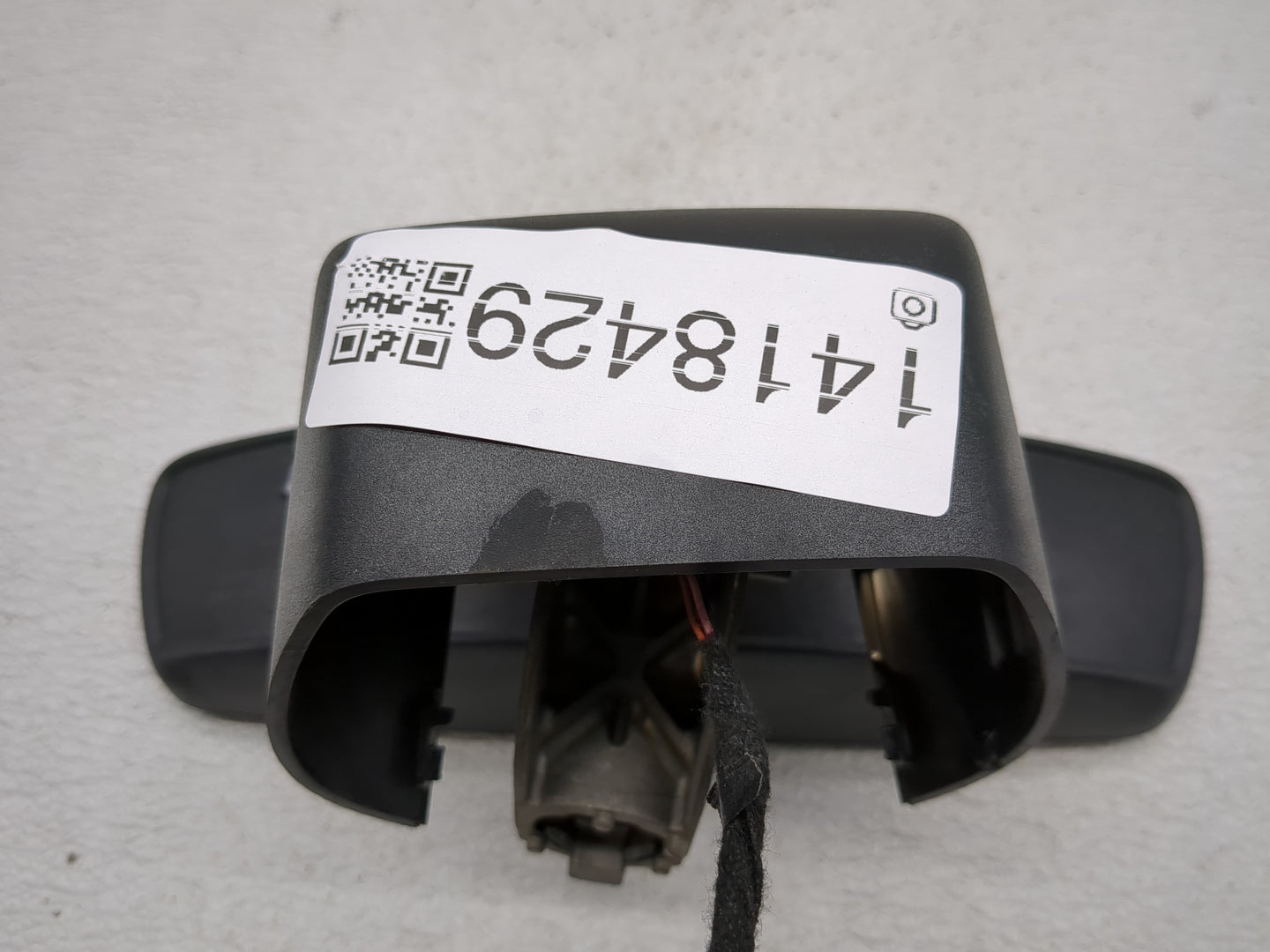 2024 Dodge Ram 1500 Interior Rear View Mirror Replacement OEM P/N:E11028005 Fits OEM Used Auto Parts - Oemusedautoparts1.com