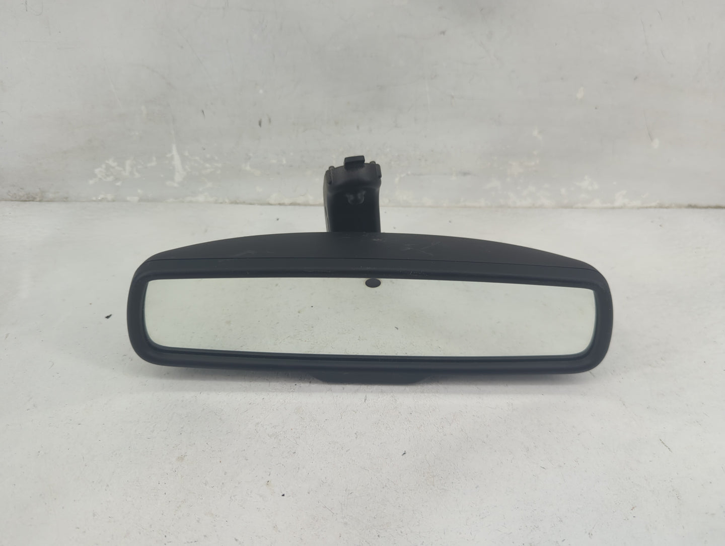 2024 Dodge Ram 1500 Interior Rear View Mirror Replacement OEM P/N:E11028005 Fits OEM Used Auto Parts - Oemusedautoparts1.com