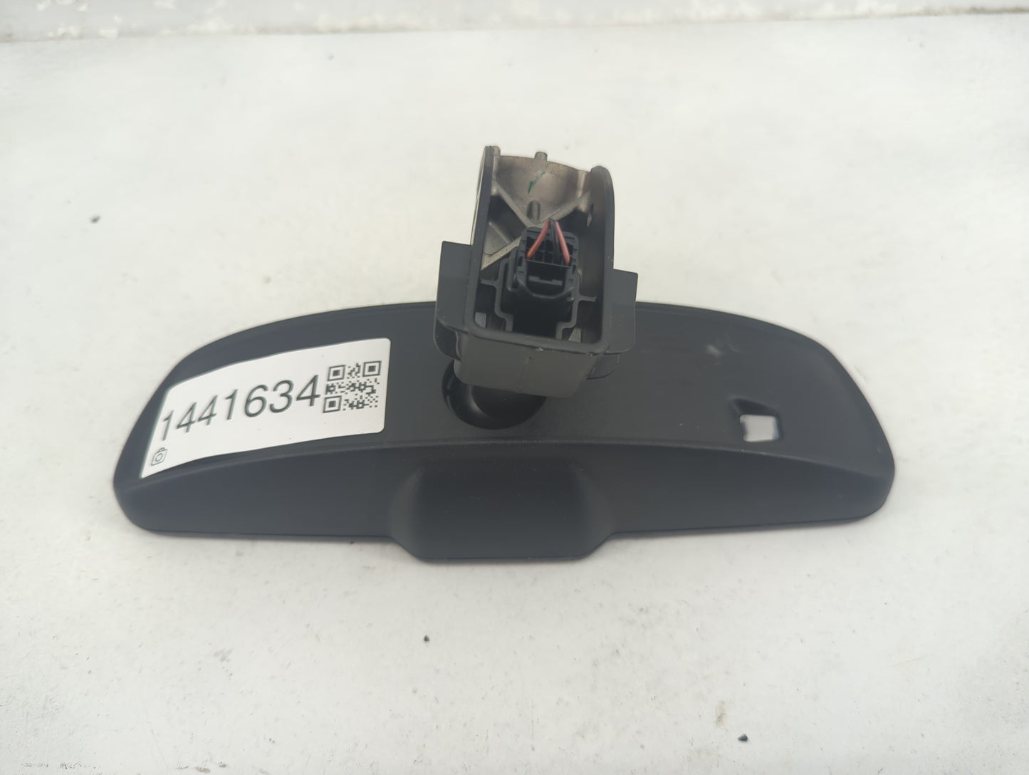 2024 Dodge Ram 1500 Interior Rear View Mirror Replacement OEM P/N:E11028005 Fits OEM Used Auto Parts - Oemusedautoparts1.com