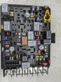2024 Dodge Ram 1500 Fusebox Fuse Box Panel Relay Module P/N:68467638AA 13748474, 13748475, 13814412 Fits OEM Used Auto Parts