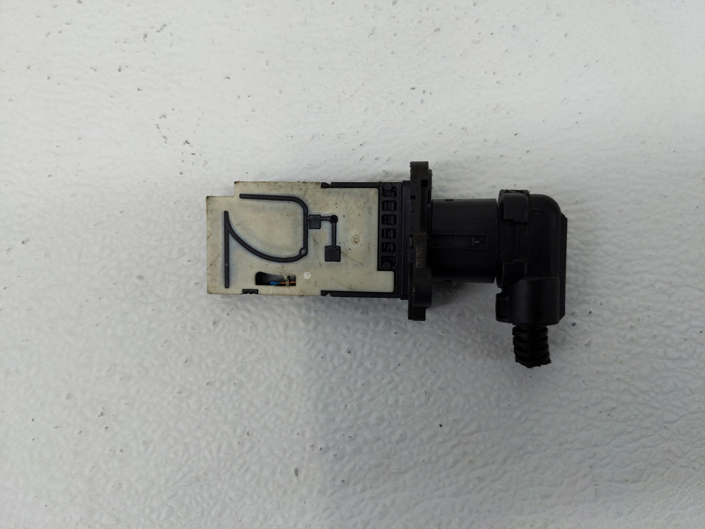 Dodge Ram 2500 Mass Air Flow Meter Maf - Oemusedautoparts1.com