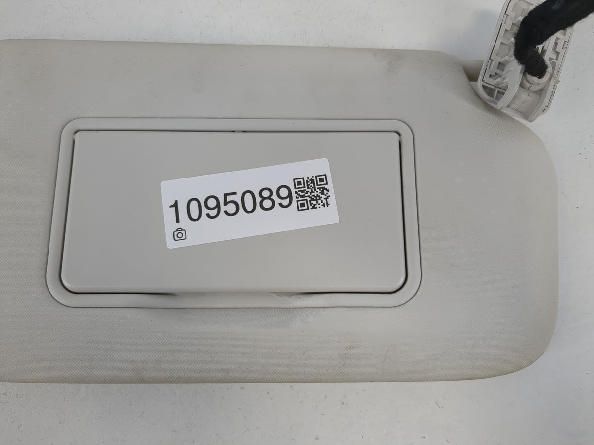 2024 Ford Bronco Sun Visor Shade Replacement Passenger Right Mirror Fits OEM Used Auto Parts - Oemusedautoparts1.com