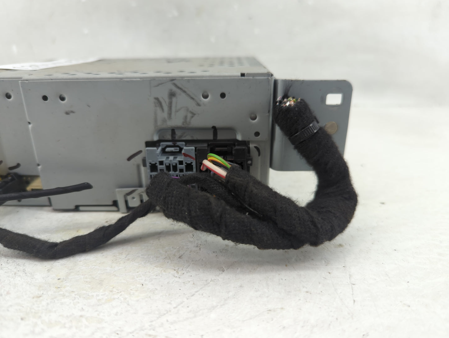 2024 Ford Bronco Radio AM FM Cd Player Receiver Replacement P/N:M1PT-18K810-AC Fits Fits 2021 OEM Used Auto Parts - Oemuseda