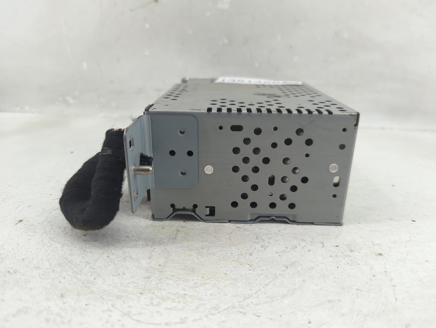 2024 Ford Bronco Radio AM FM Cd Player Receiver Replacement P/N:M1PT-18K810-AC Fits Fits 2021 OEM Used Auto Parts - Oemuseda