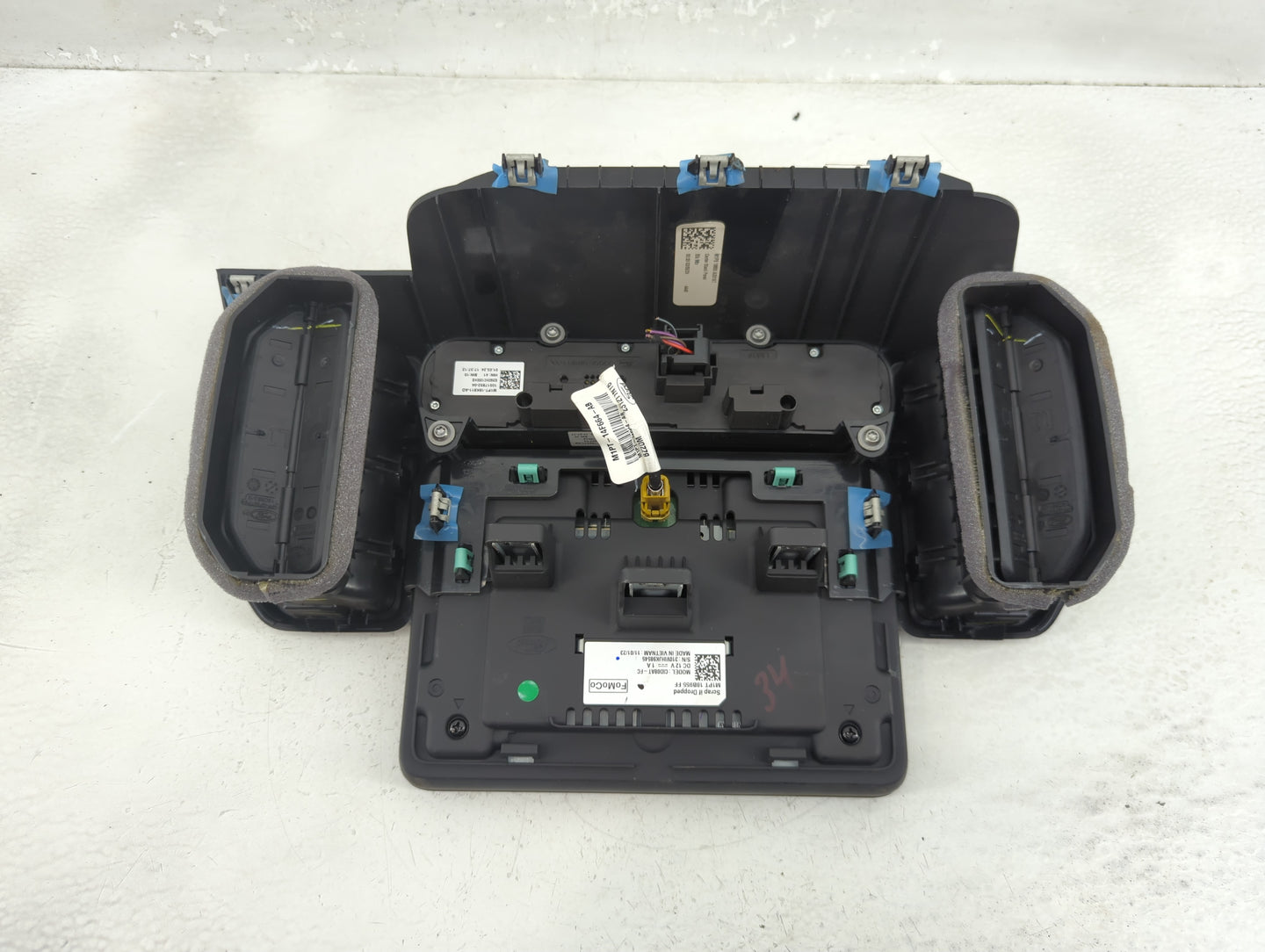 2021-2022 Ford Bronco Radio AM FM Cd Player Receiver Replacement P/N:M1PT 18B955 FF Fits Fits 2021 2022 OEM Used Auto Parts 