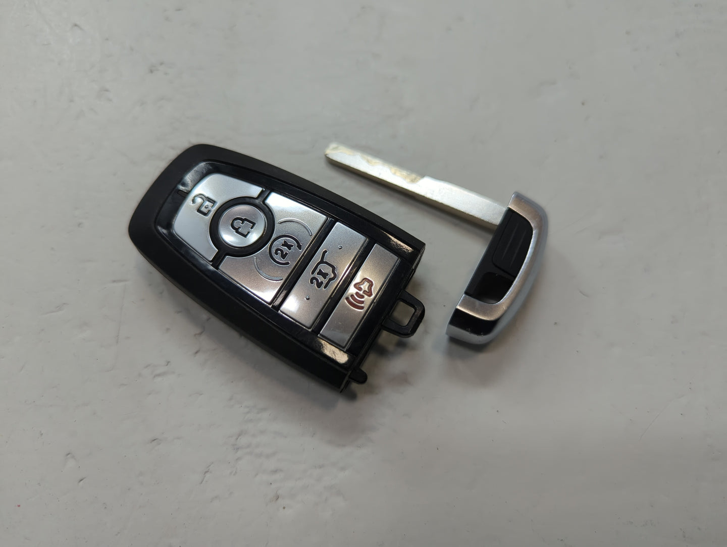 Ford Edge Keyless Entry Remote Fob M3N-A3C054339 ML1T-15K601-BA 5 buttons - Oemusedautoparts1.com