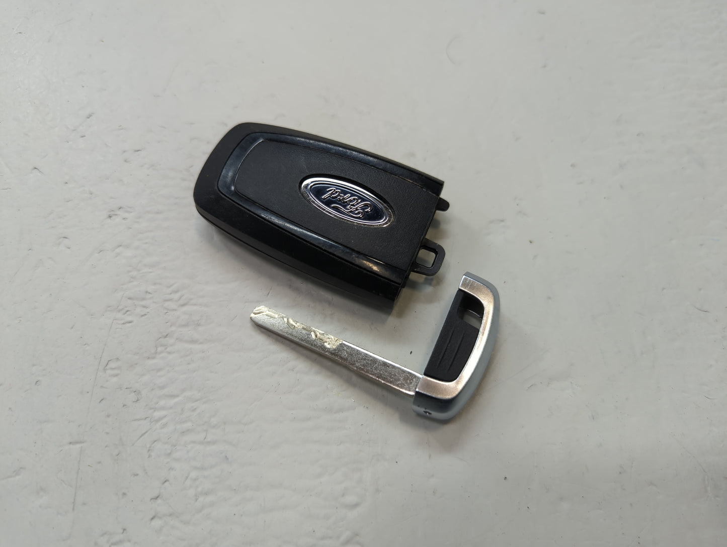 Ford Edge Keyless Entry Remote Fob M3N-A3C054339 ML1T-15K601-BA 5 buttons - Oemusedautoparts1.com