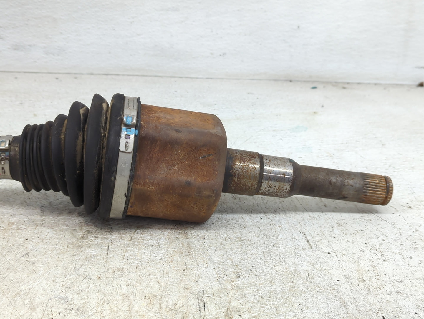 2019-2020 Ford Edge Axle Shaft Front Driver Cv C/v - Oemusedautoparts1.com