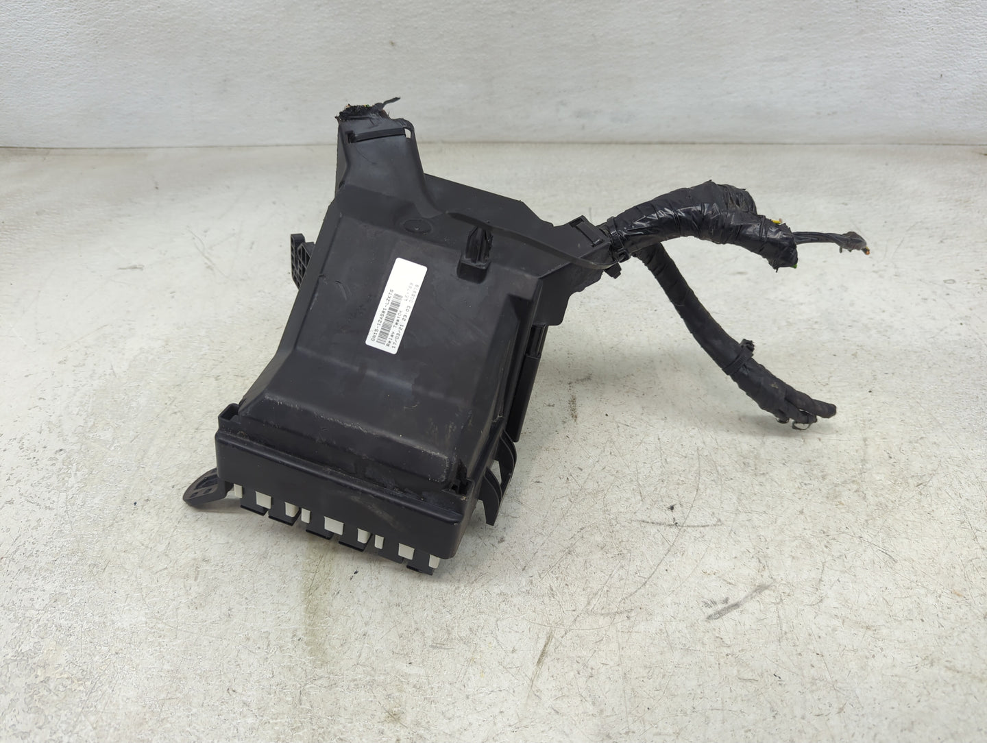 2019-2020 Ford Edge Fusebox Fuse Box Panel Relay Module P/N:GN15-12A581-LZKTG GU5T-14B192-GA, 6G9T-14B192-EA Fits Fits 2019 