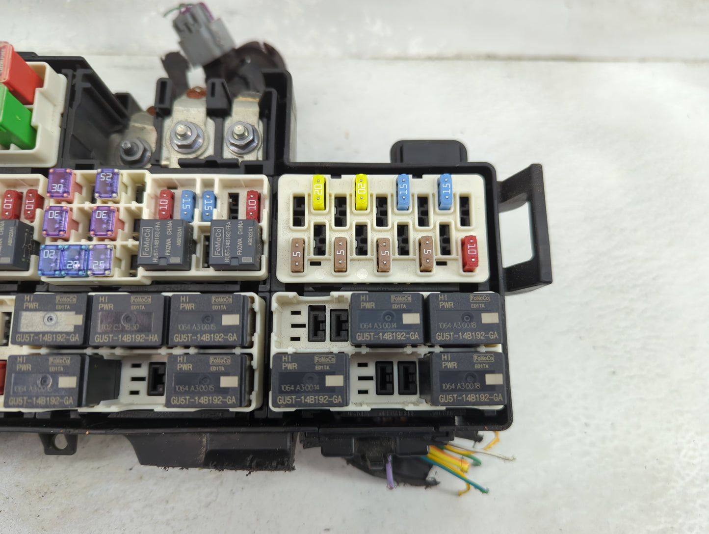 2019-2020 Ford Edge Fusebox Fuse Box Panel Relay Module P/N:GU5T-14B192-GA GU5T-14B192-HA, HU5T-14B192-FFA Fits Fits 2019 20