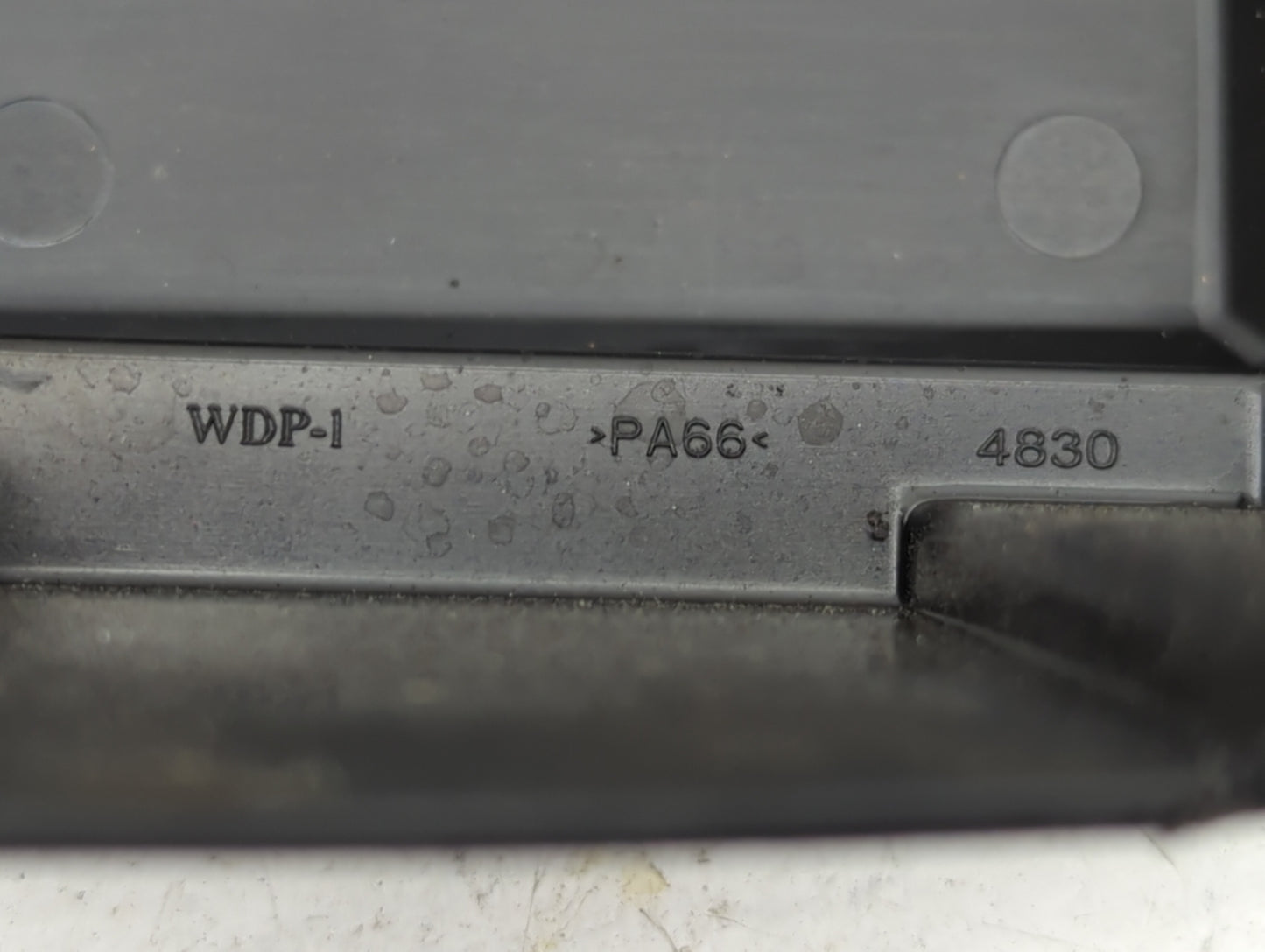 2019-2020 Ford Edge Fusebox Fuse Box Panel Relay Module P/N:GU5T-14B192-GA GU5T-14B192-HA, HU5T-14B192-FFA Fits Fits 2019 20