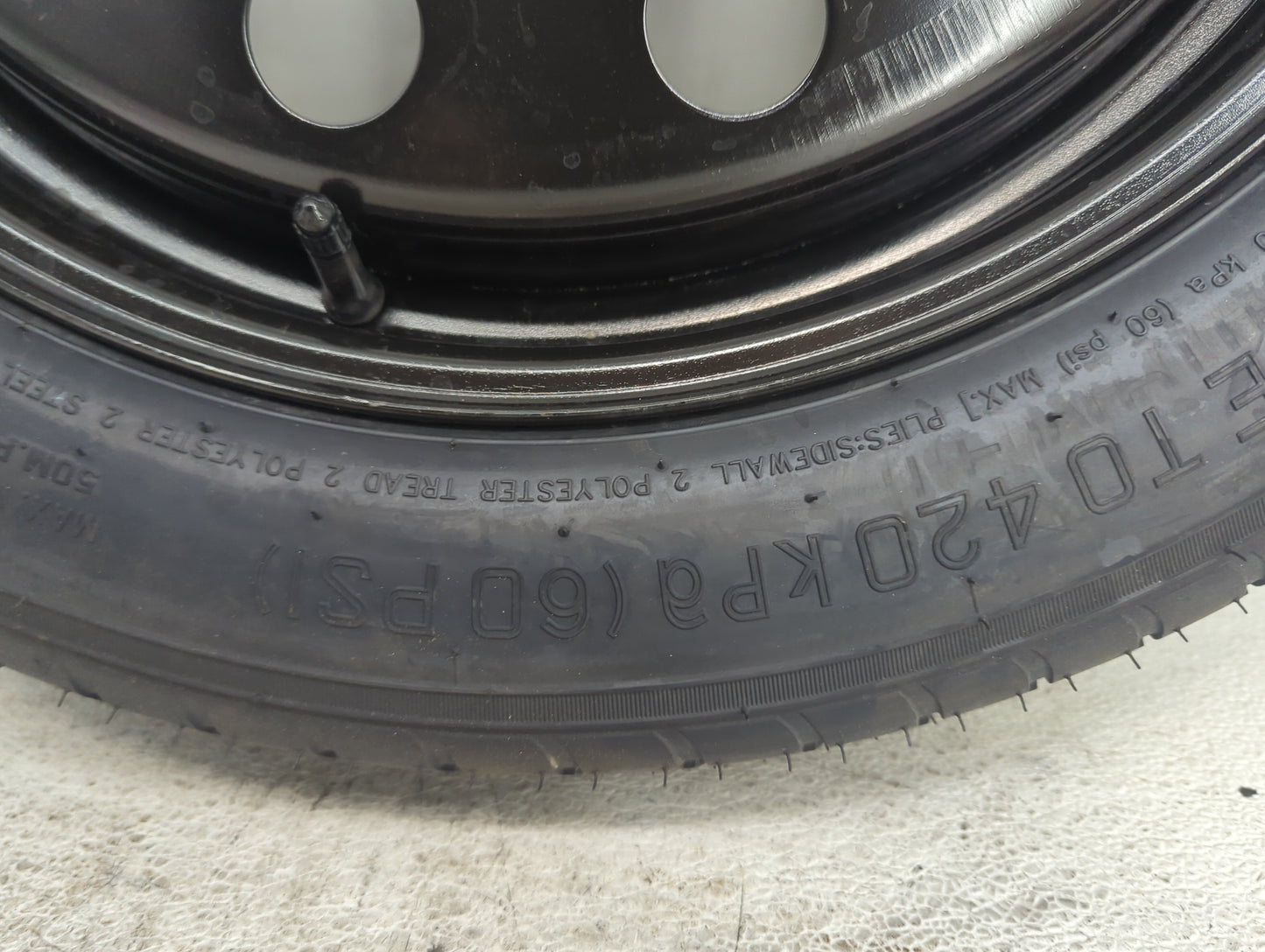 2019-2022 Ford Edge Spare Donut Tire Wheel Rim Oem - Oemusedautoparts1.com