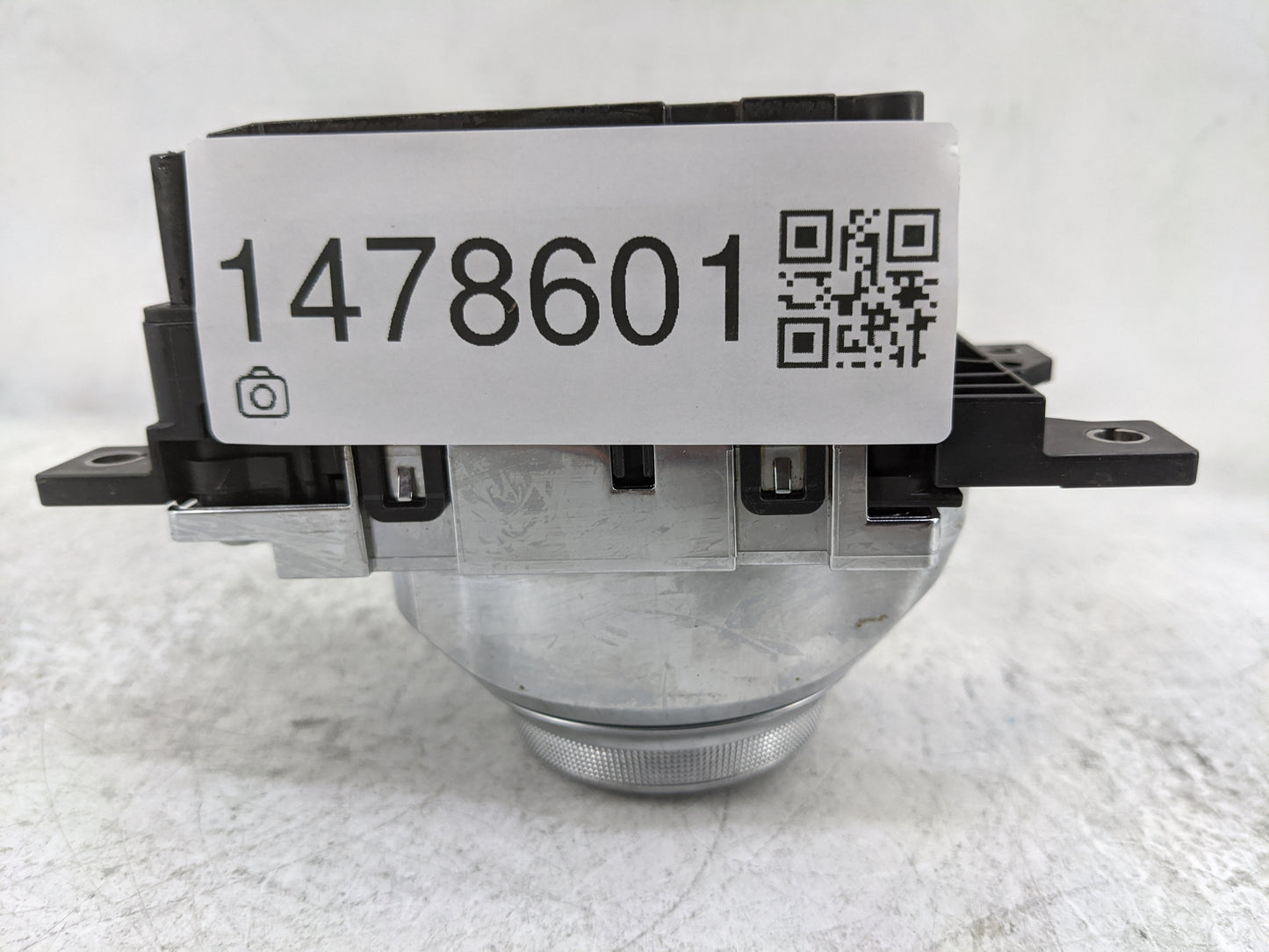 2024 Ford Edge Floor Console Assembly Shifter - Oemusedautoparts1.com