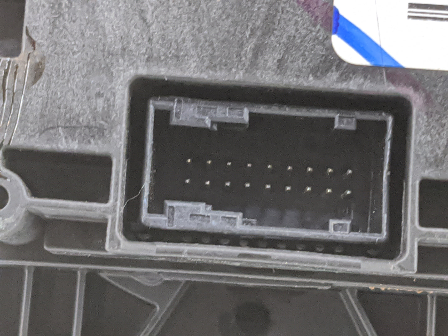 2024 Ford Edge Floor Console Assembly Shifter - Oemusedautoparts1.com