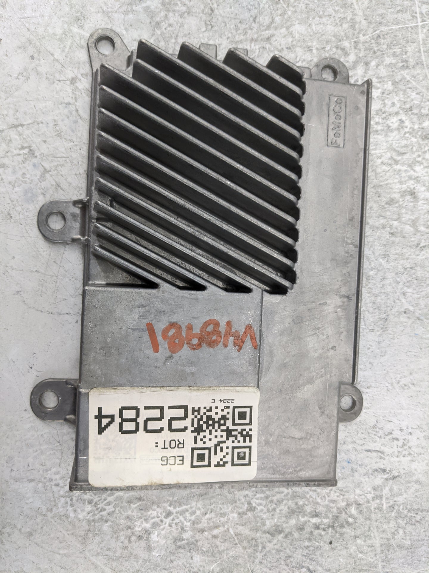 2024 Ford Edge Radio Speaker Amplifier 2284-e - Oemusedautoparts1.com