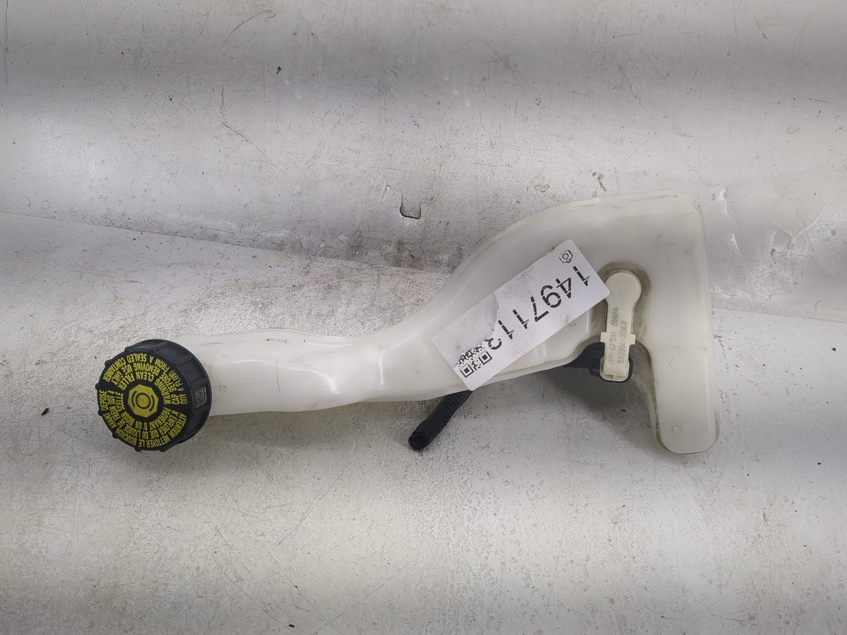 2015-2020 Ford Edge Brake Master Cylinder 1497113 - Oemusedautoparts1.com