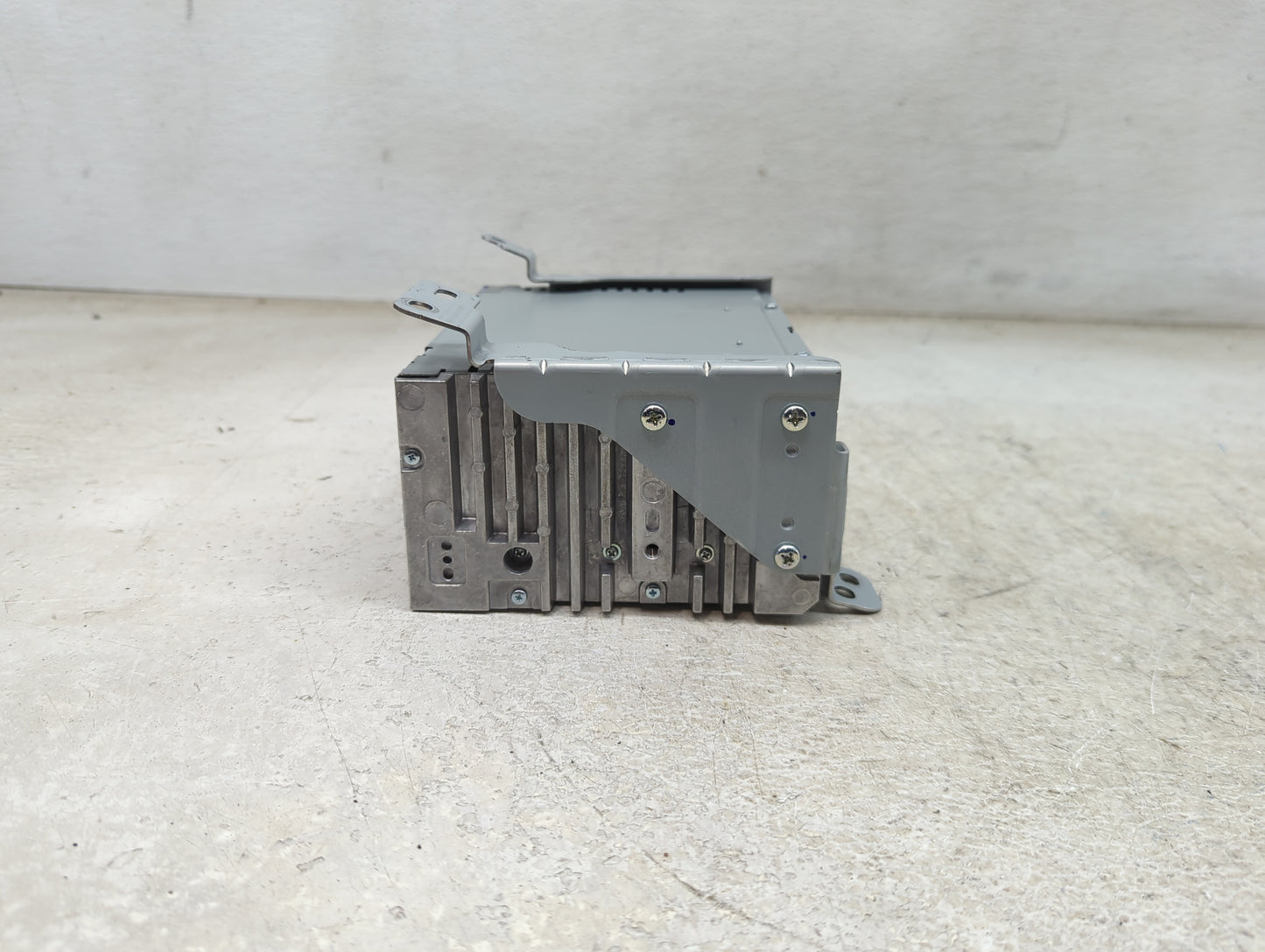 2024 Ford Edge Radio Speaker Amplifier Mt4t-18d818-bg|fa-hu-cdb - Oemusedautoparts1.com