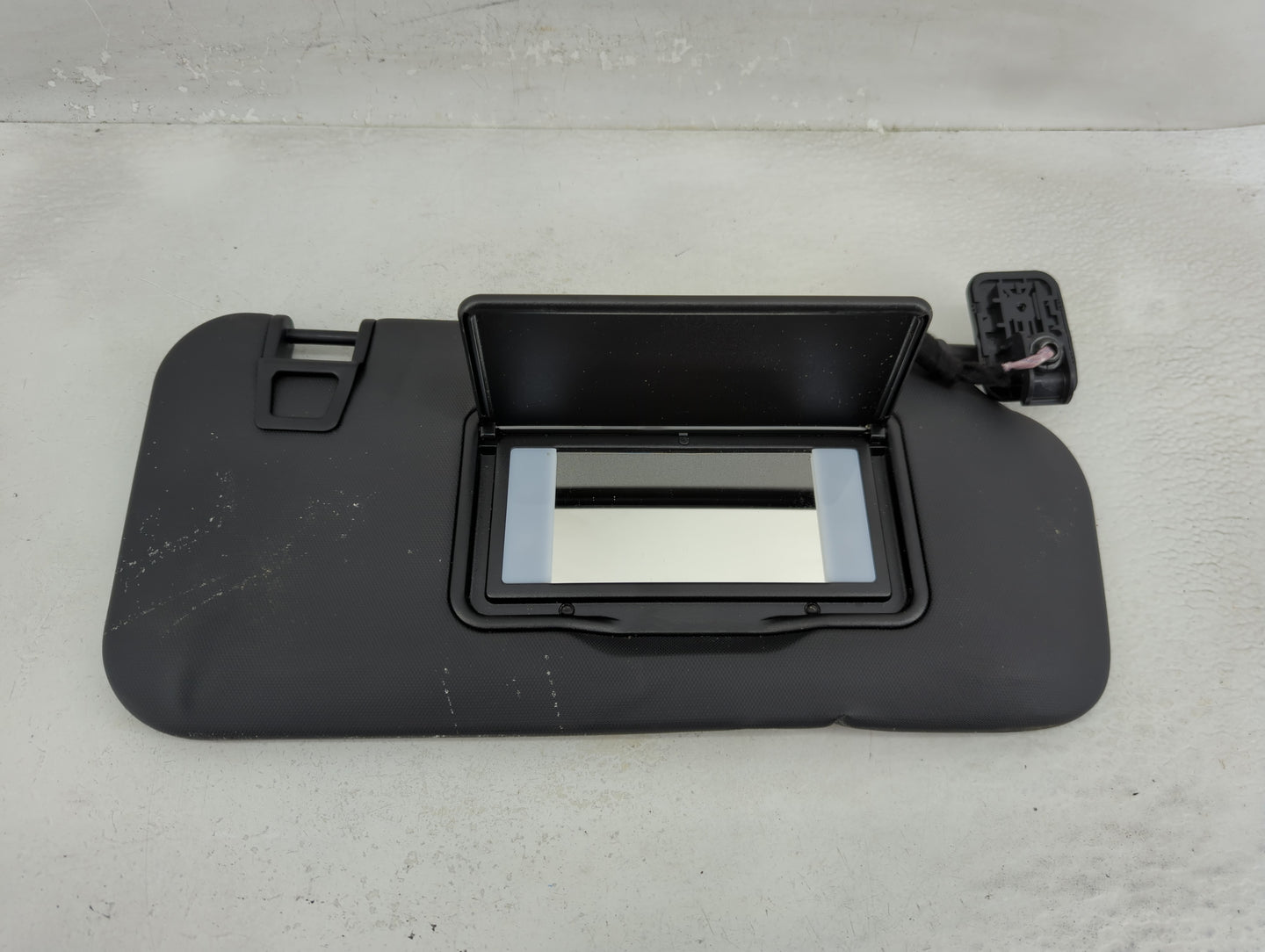 2021-2022 Ford Escape Sun Visor Shade Replacement Passenger Right Mirror Fits Fits 2021 2022 OEM Used Auto Parts - Oemusedau