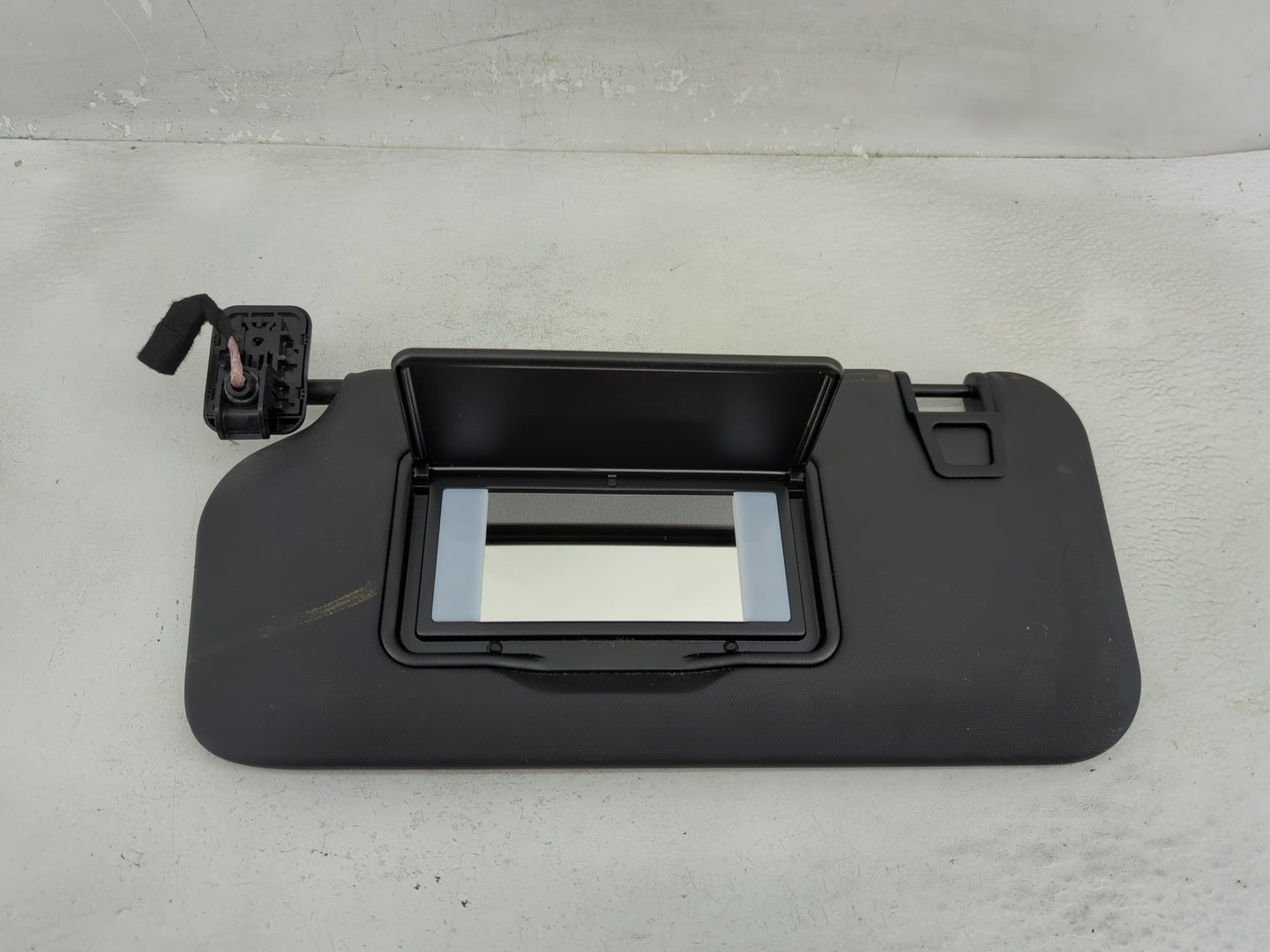 2021-2022 Ford Escape Sun Visor Shade Replacement Driver Left Mirror Fits Fits 2021 2022 OEM Used Auto Parts - Oemusedautopa