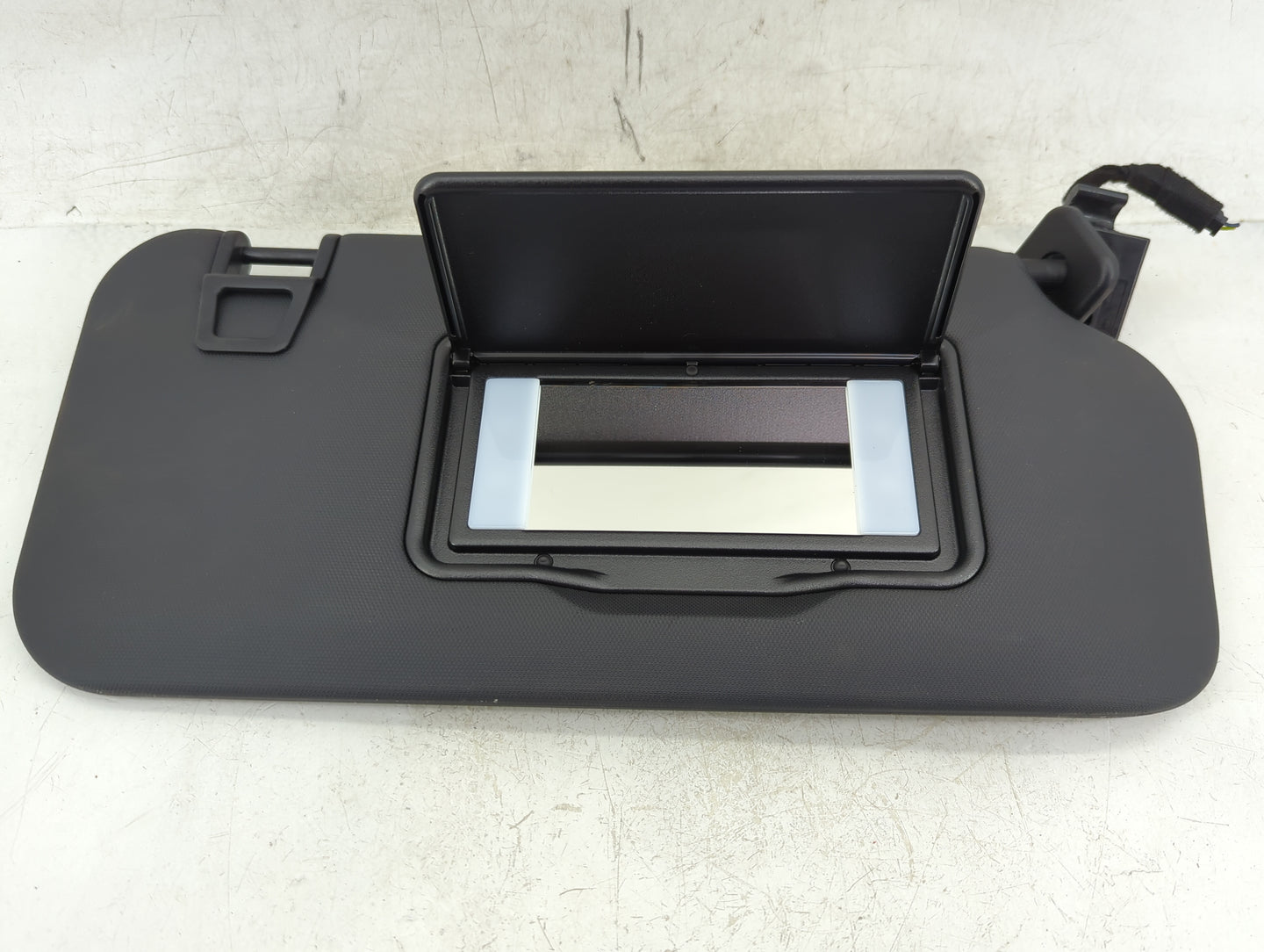 2021-2022 Ford Escape Sun Visor Shade Replacement Passenger Right Mirror Fits Fits 2021 2022 OEM Used Auto Parts - Oemusedau