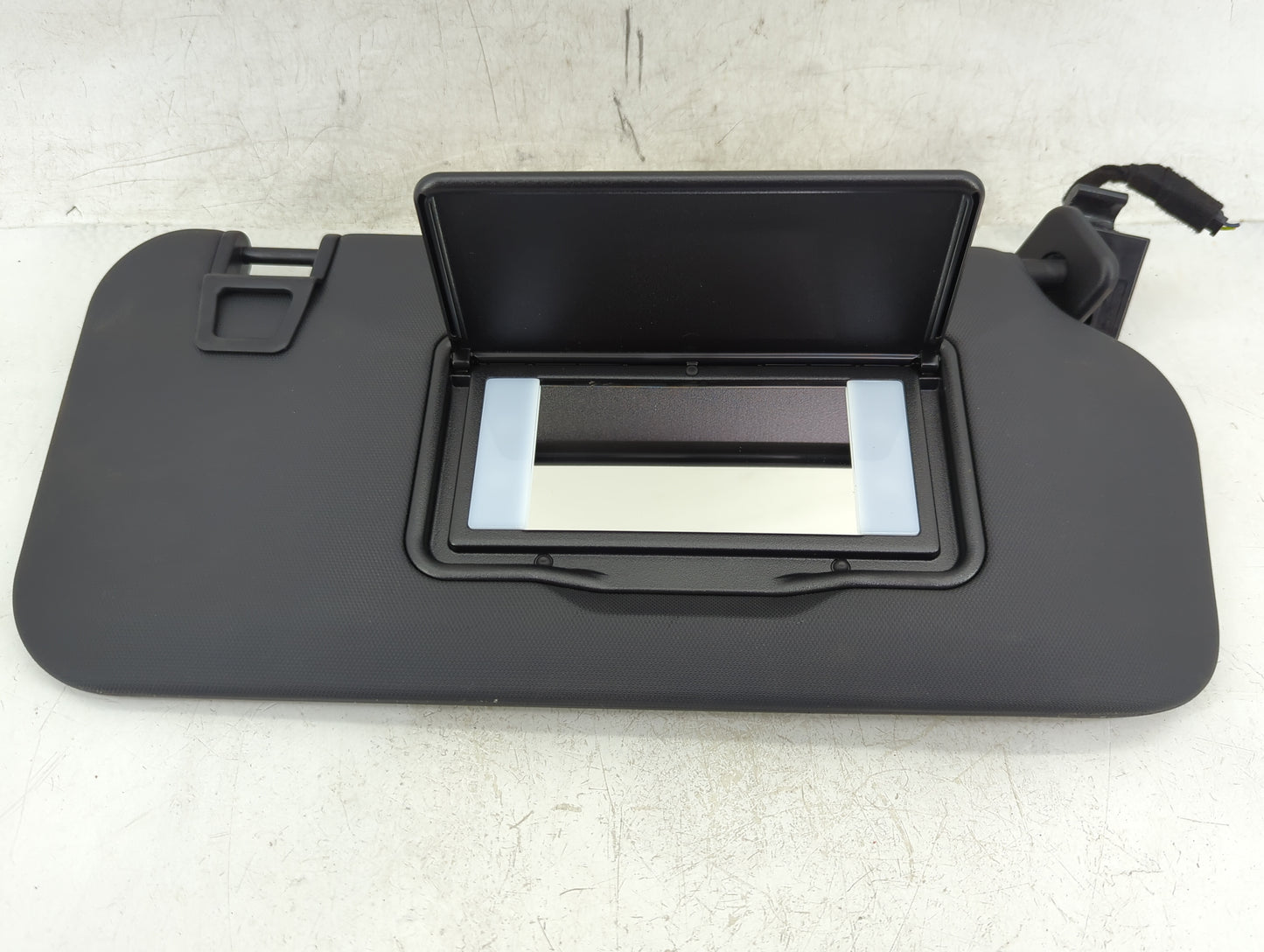 2021-2022 Ford Escape Sun Visor Shade Replacement Passenger Right Mirror Fits Fits 2021 2022 OEM Used Auto Parts - Oemusedau