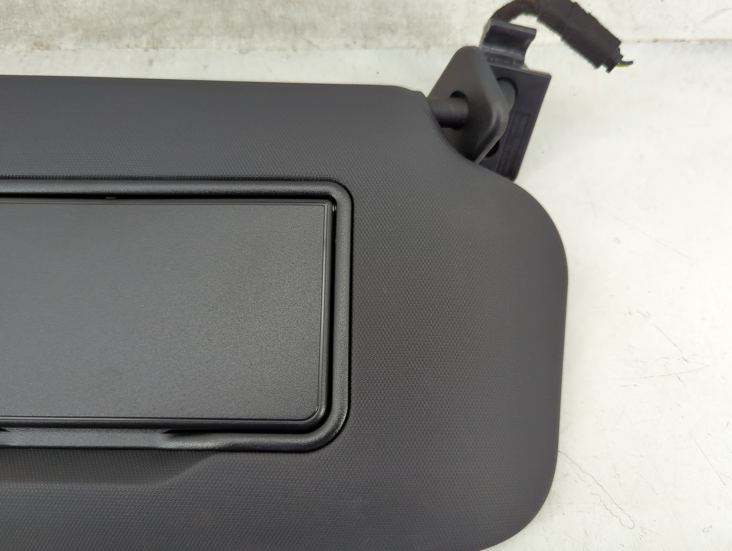 2021-2022 Ford Escape Sun Visor Shade Replacement Passenger Right Mirror Fits Fits 2021 2022 OEM Used Auto Parts - Oemusedau