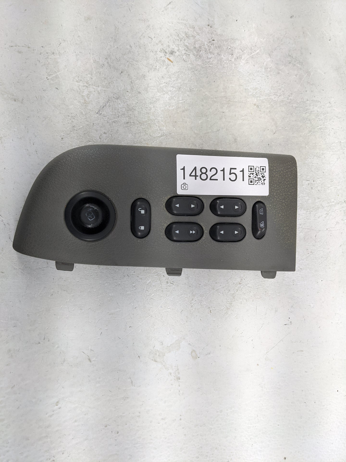 2020-2022 Ford Escape Master Power Window Switch Replacement Driver Side Left Fits Fits 2020 2021 2022 OEM Used Auto Parts -