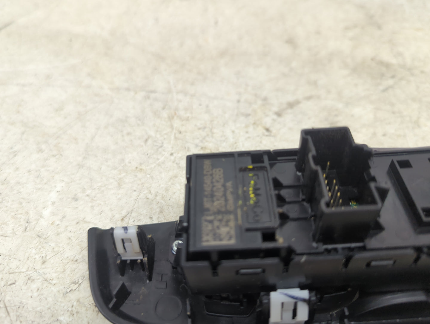 2020-2022 Ford Escape Master Power Window Switch Replacement Driver Side Left Fits Fits 2020 2021 2022 OEM Used Auto Parts -