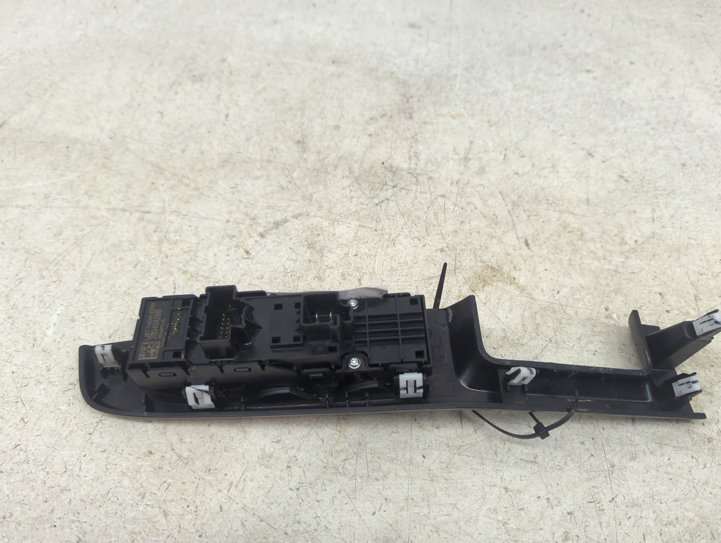 2020-2022 Ford Escape Master Power Window Switch Replacement Driver Side Left Fits Fits 2020 2021 2022 OEM Used Auto Parts -