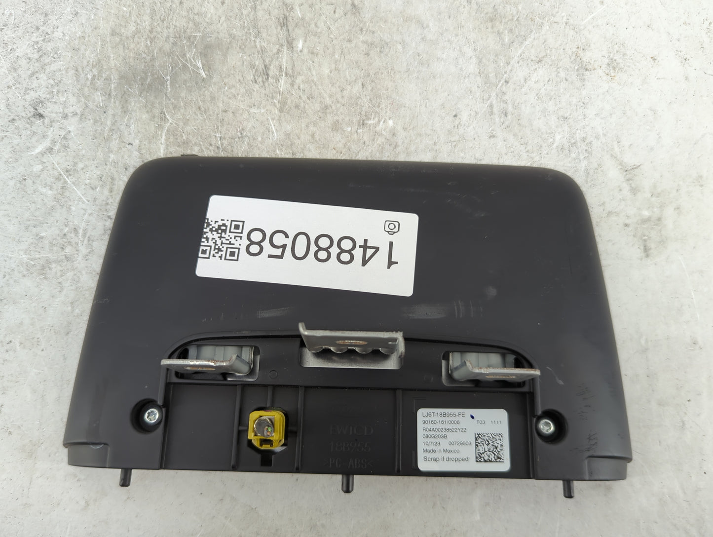 2021-2022 Ford Escape Information Display Screen 1488058 - Oemusedautoparts1.com