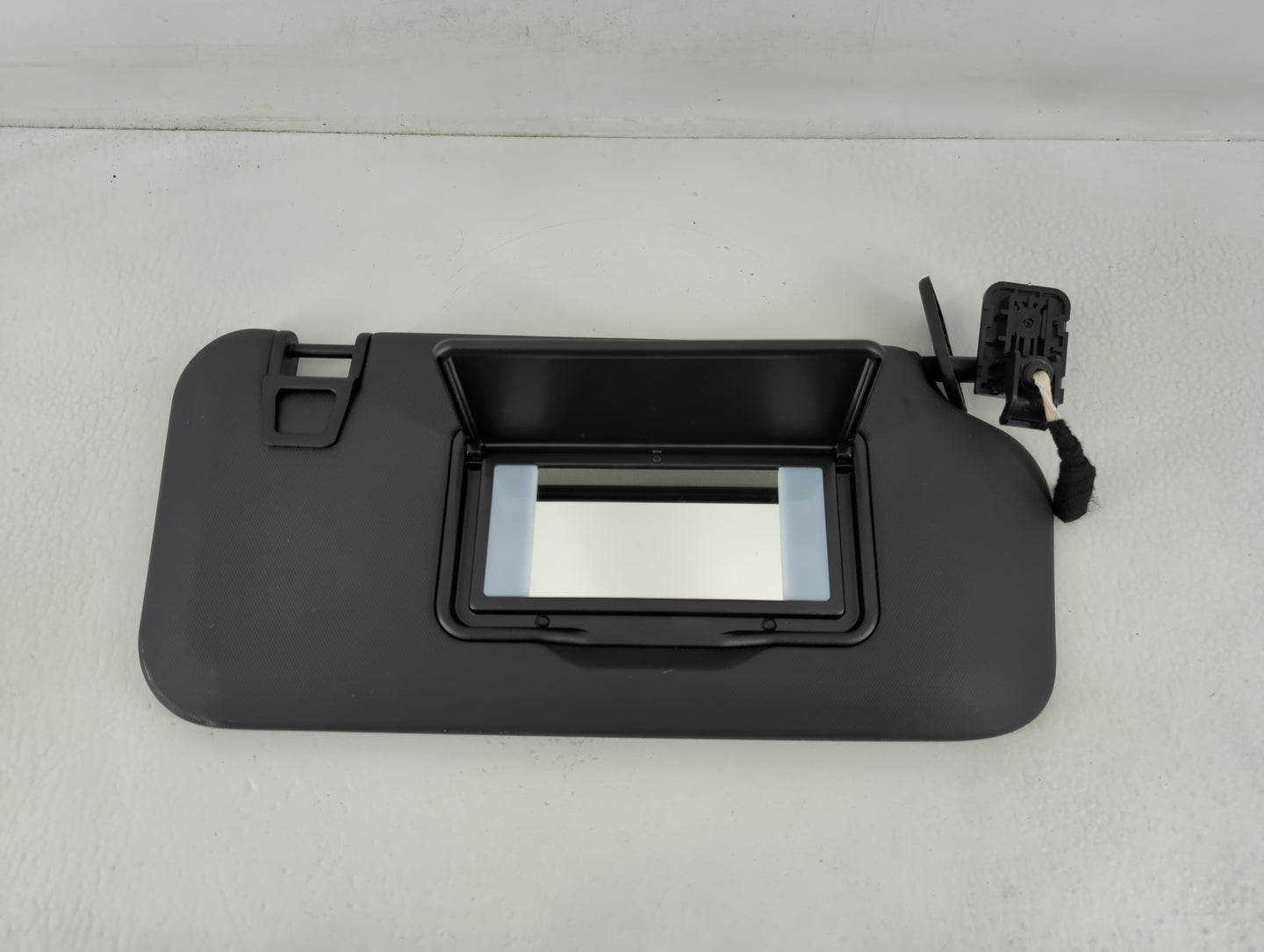 2021-2022 Ford Escape Sun Visor Shade Replacement Passenger Right Mirror Fits Fits 2021 2022 OEM Used Auto Parts - Oemusedau