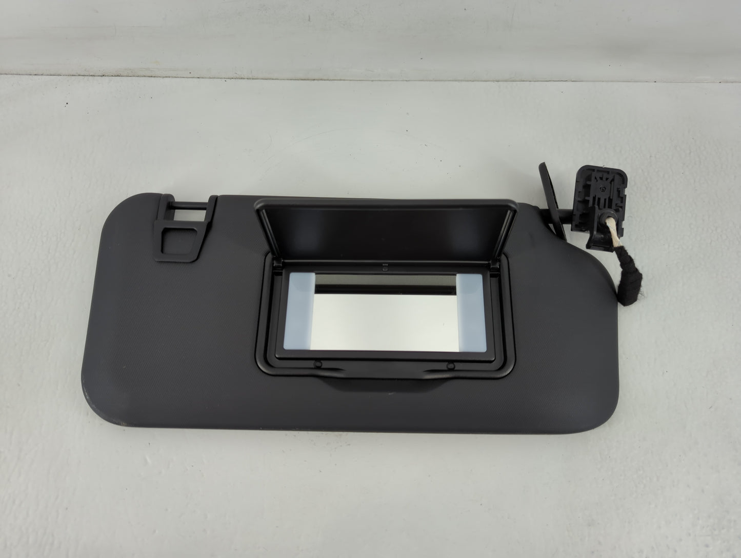 2021-2022 Ford Escape Sun Visor Shade Replacement Passenger Right Mirror Fits Fits 2021 2022 OEM Used Auto Parts - Oemusedau