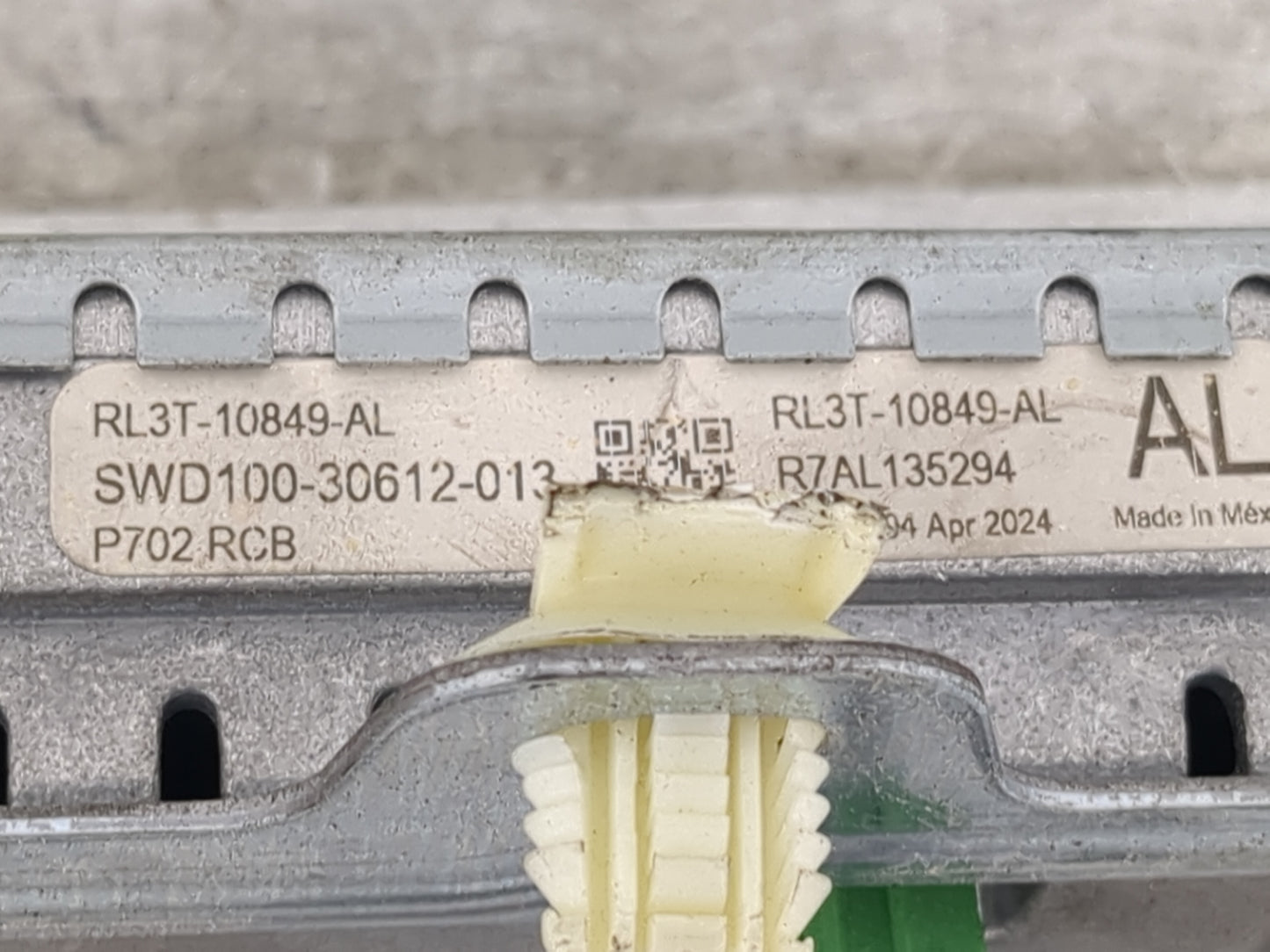 24 FORD F150 SPEEDOMETER CONTROL MODULE - Oemusedautoparts1.com
