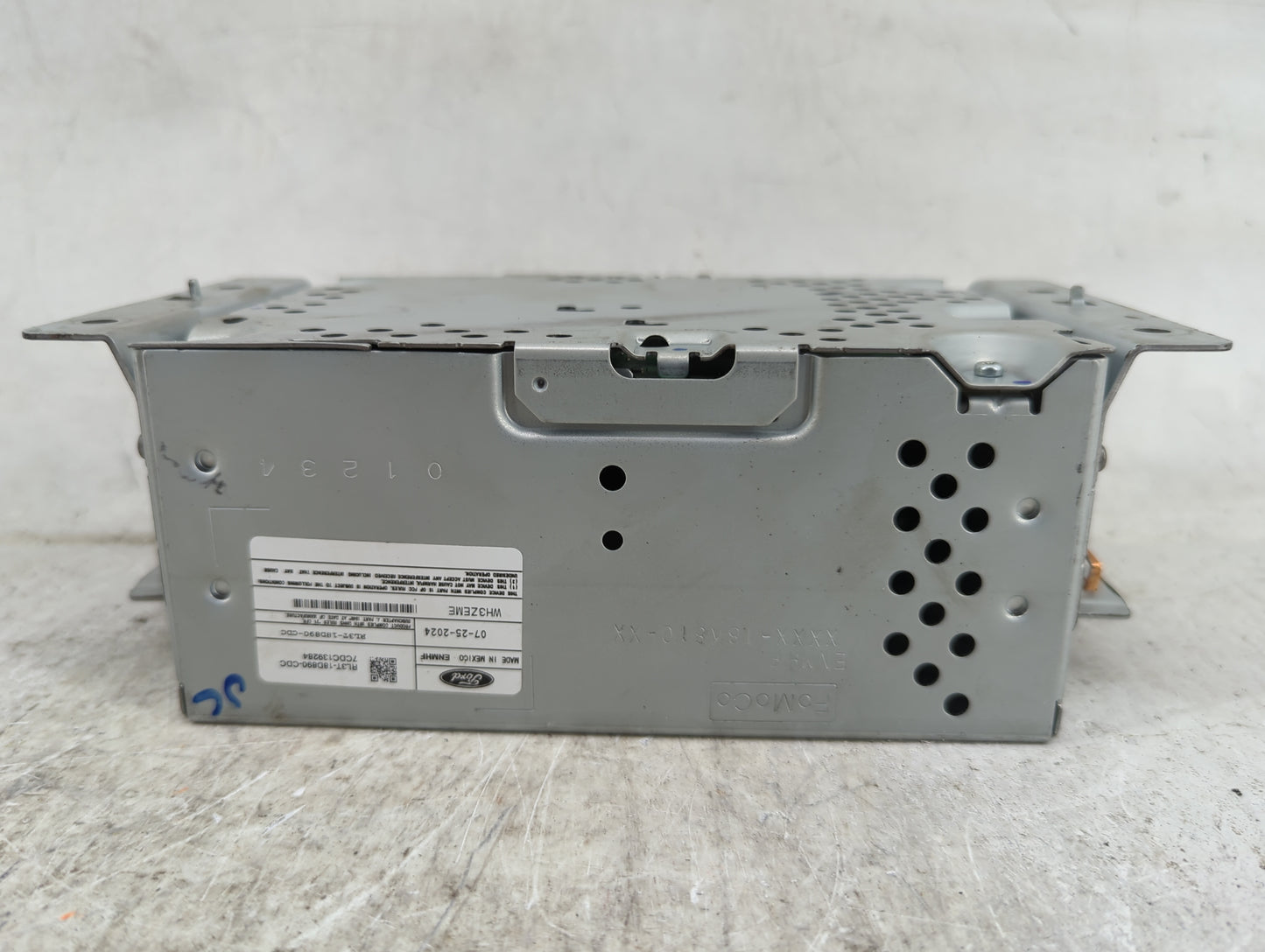 2021-2022 Ford F-150 Radio AM FM Cd Player Receiver Replacement P/N:RL3T-18D890-CDC XL3T-18X810-XX Fits Fits 2021 2022 OEM U