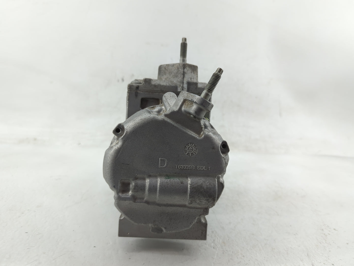 2024 Ford F-250 Super Duty Air Conditioning A/c Ac Compressor Oem - Oemusedautoparts1.com