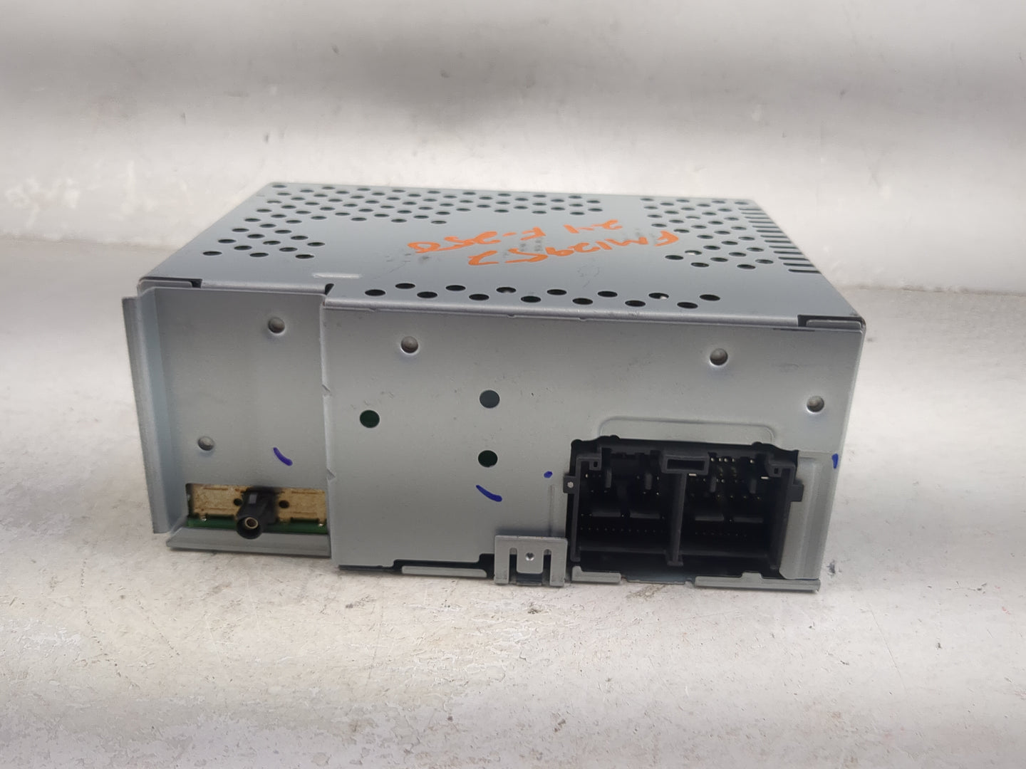 2024 Ford F250sd Radio AM FM Cd Player Receiver Replacement P/N:PC3T-18D890-BD PC3T-18D890-ED, PCBD010830 Fits OEM Used Auto