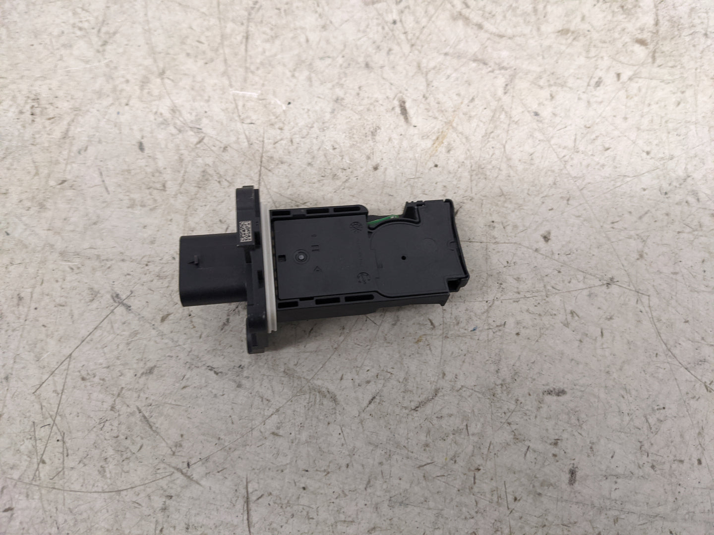 2024 Ford F350sd Mass Air Flow Meter Maf - Oemusedautoparts1.com