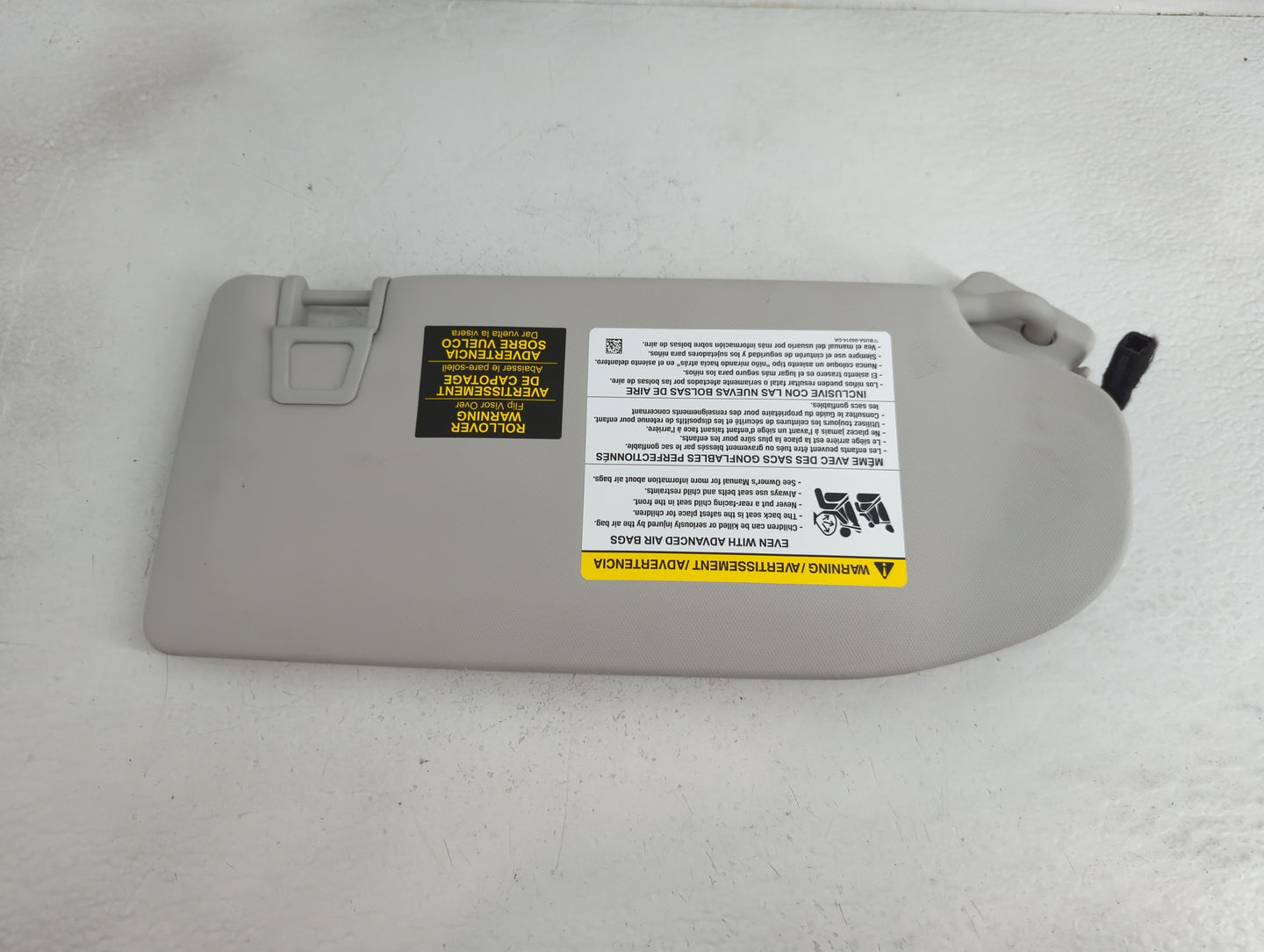 2024 Ford Maverick Sun Visor Shade Replacement Driver Left Mirror Fits OEM Used Auto Parts - Oemusedautoparts1.com